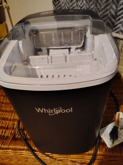 Ice maker machine
