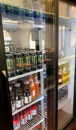 Commercial drink refrigerator