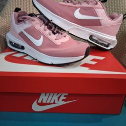 Nike Air Max Size 6.5Y
