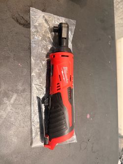 New Milwaukee 3/8 Ratchet