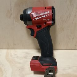 M18 FUEL 18V Lithium-Ion Brushless Cordless 1/4 in. Hex Impact Driver