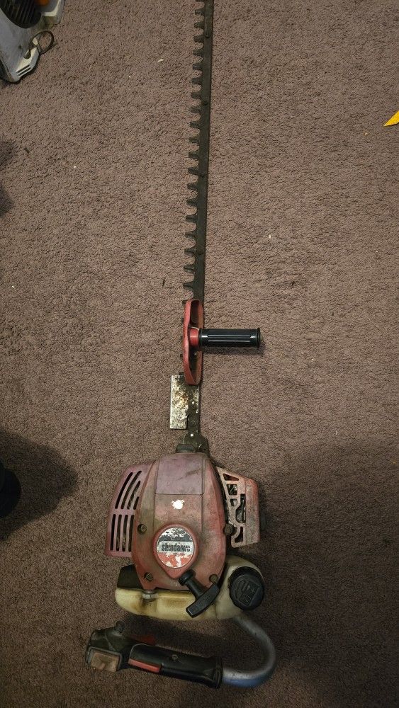 Shindaiwa Hedge Trimmer