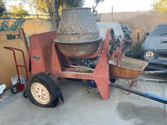 Concrete mixer