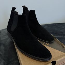 Chelsea Dress Boots
