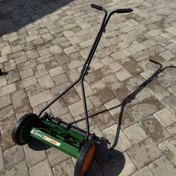 Scott Elite 16” Lawnmower