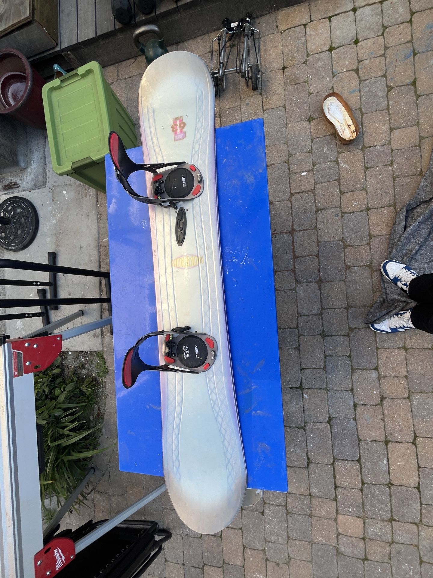 Morrow Snowboard And Bindings 