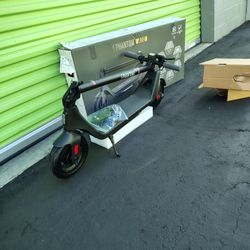 Scooter Phantom A10 🛵