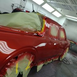 Auto Body Shop And Paint