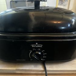 Rival Rival 14 Qt. 20 lb Roaster Oven W/ Roasting Rack Dome Lid Black CKRVRS14-BHD New