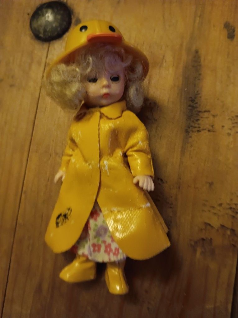 Vintage 2002 Mcds & Alexander Raining Duck Doll