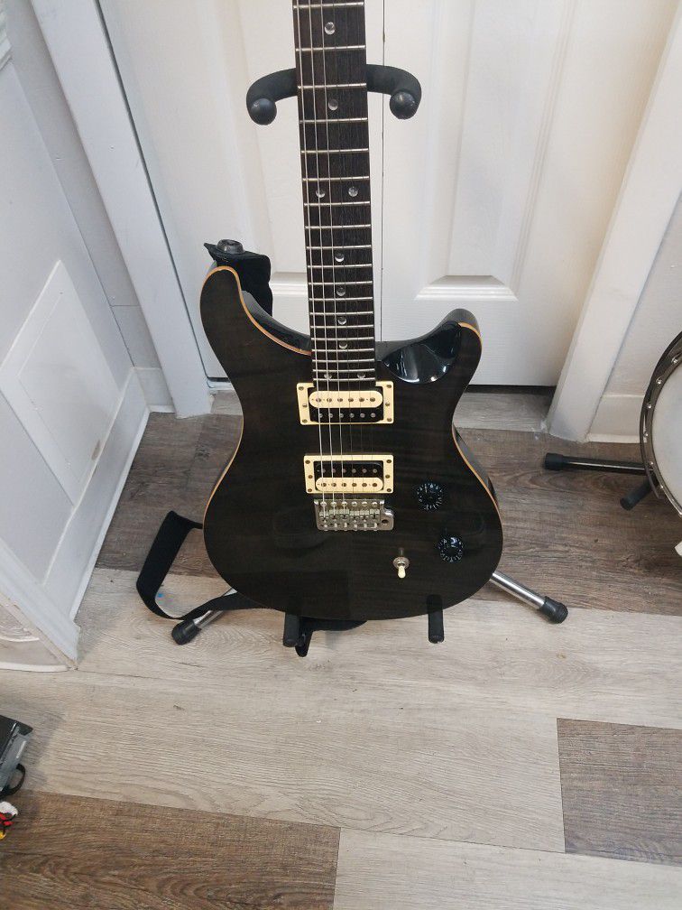 PRS SE Custom 24 Electric Guitar w/ Strap