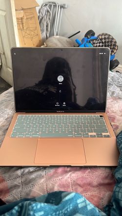 Apple MacBook Air Laptop