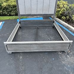 Beautiful Grey Gray Wood King Size Bedframe Bed Frame Rustic Modern 