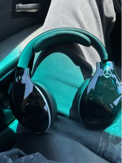 Mercedes Benz headphone