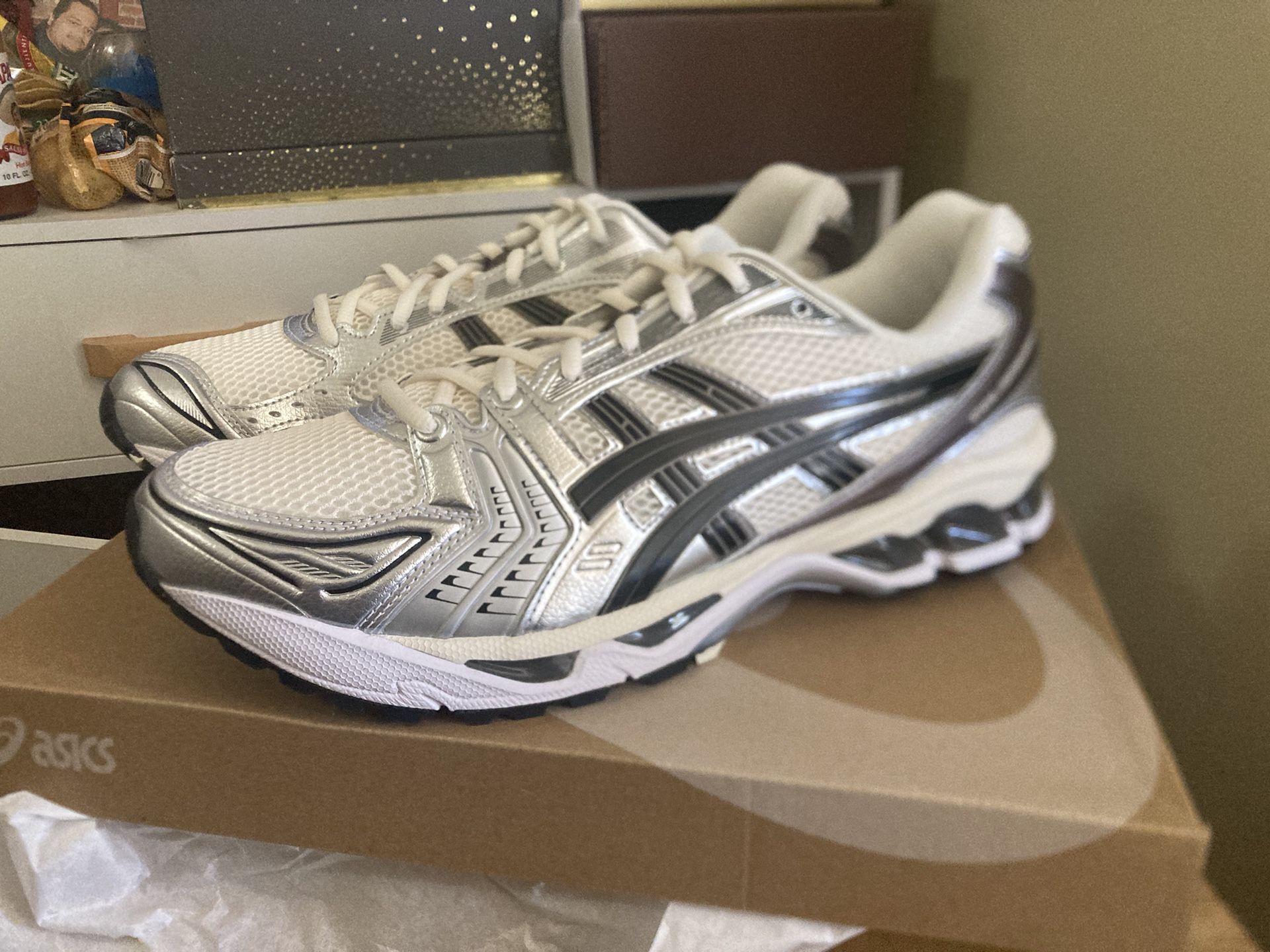 ASICS Gel Kayano 14 Cream Black Metallic Plum Size 12