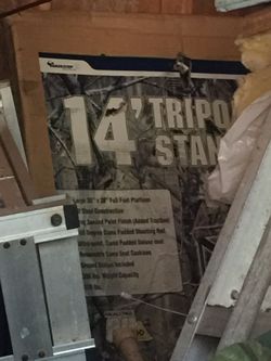 14 foot Tripod Stand