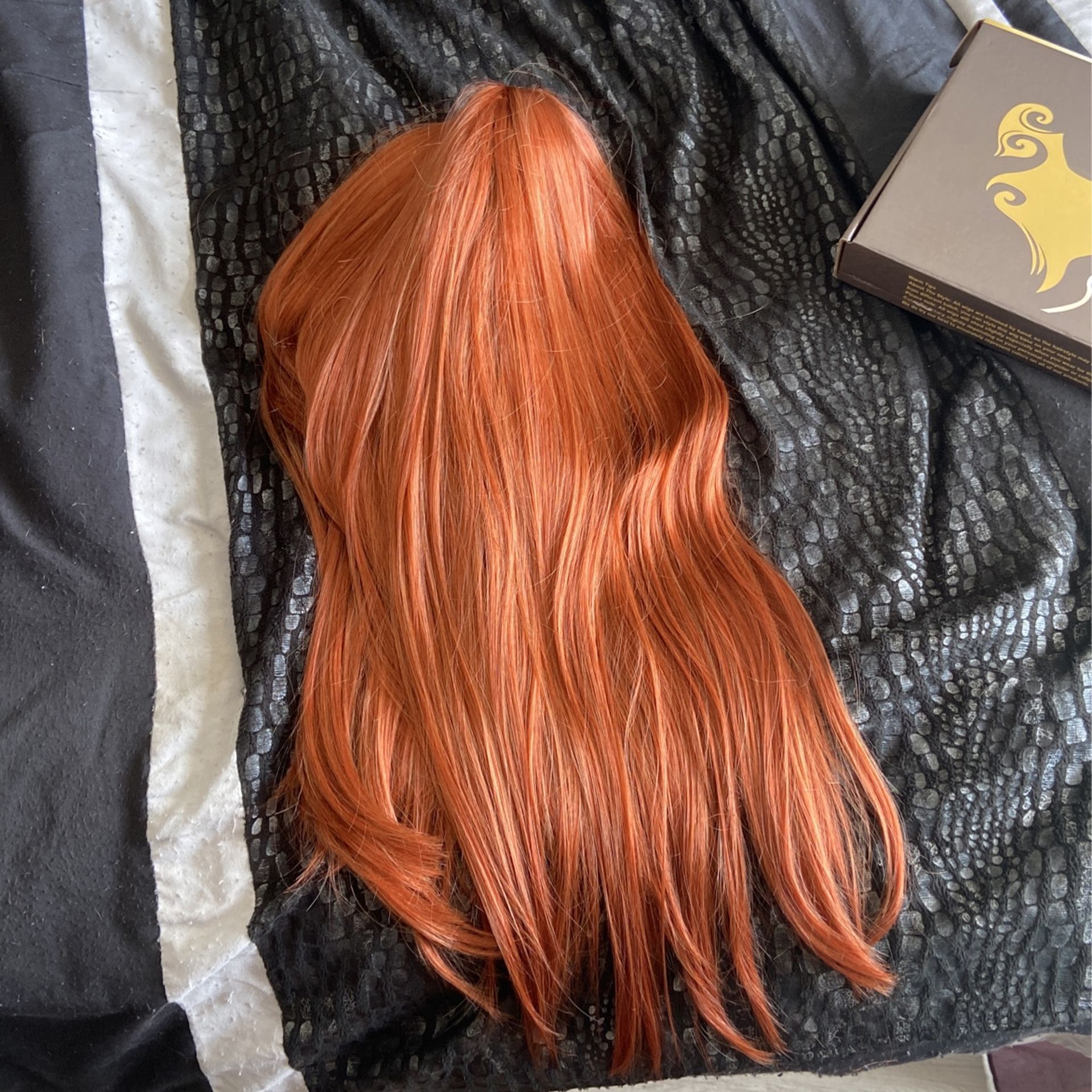 Dark orange Wig
