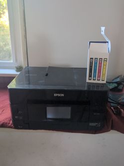 EPSON Color Ink Jet Printer/Scanner