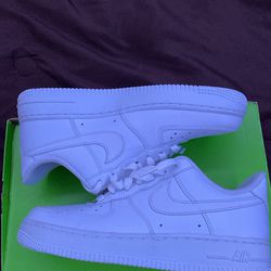 White Air forces Size “7”
