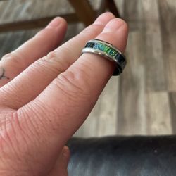 Men’s Wedding Ring 