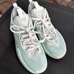 adidas Women's Exhibit Select Mid Top Sneaker, Color: Crystal Jade/Clear Mint/Clear Mint, Size 8