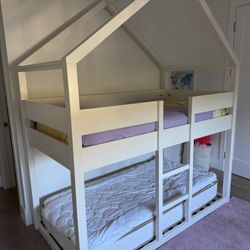 Pottery Barn Camden House Bunk Bed 