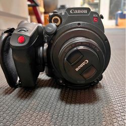 CANON EOS C200 Cinematic Camera (EF Mount )