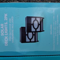 2 Solar Deck Lights X 4