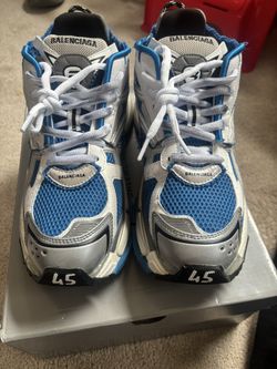 blue balenci runners