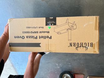 Bighorn pizza oven (brand new)