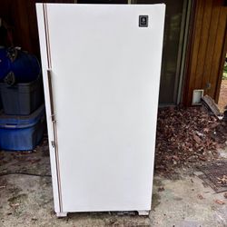 Upright Freezer For Sale 