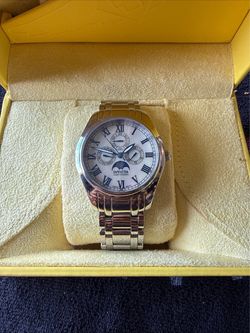 Vintage invicta triple calendar moonface Watch