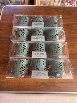 Tea light holders