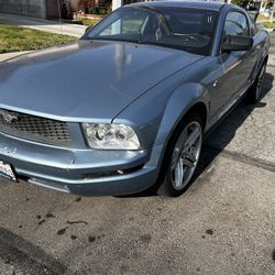 2006 Ford Mustang