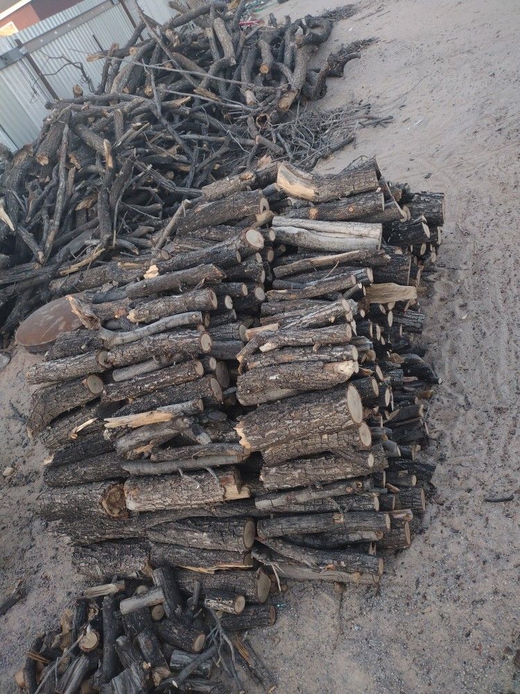 Pecan Wood For Sale for Sale in Loma Blanca, Chihuahua OfferUp