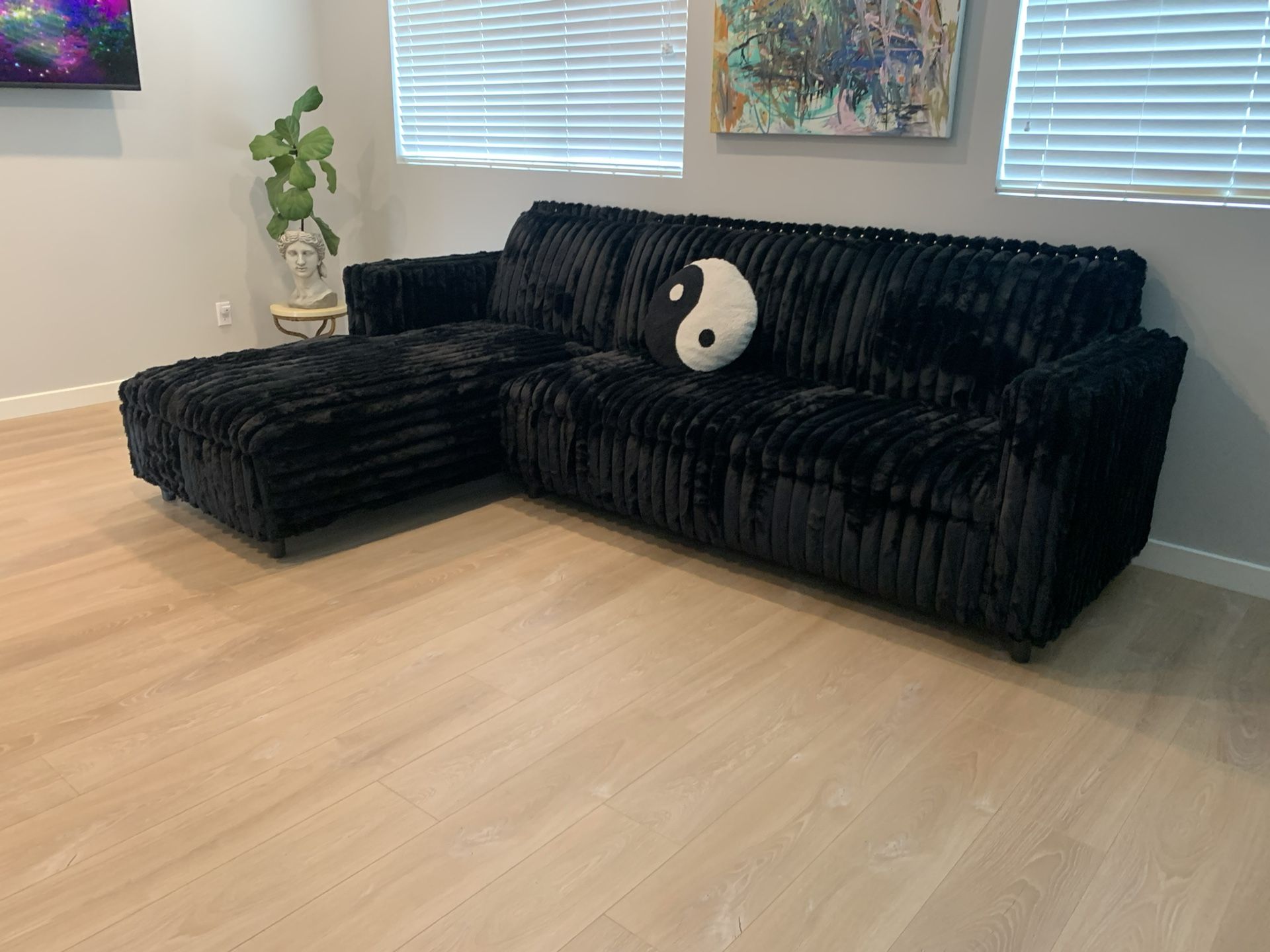 Brand New Black Corduroy Sectional 60” X 112” Made In The USA 🇺🇸 (Read Description Below)