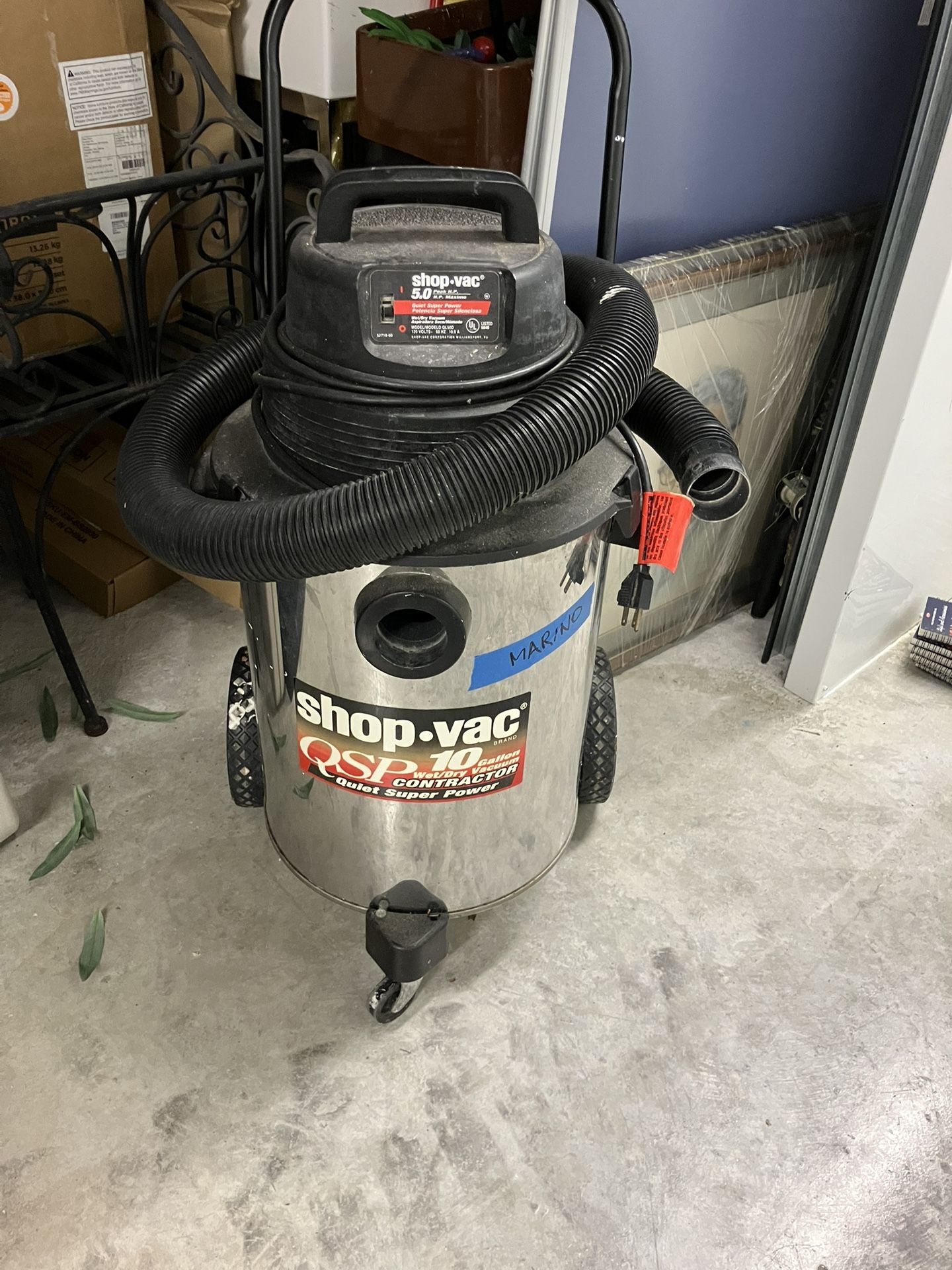 SHOP VAC