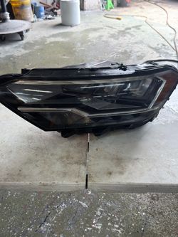2019-2024 VW Jetta Left Driver LED Headlight OEM 17A941035A Damaged Tabs