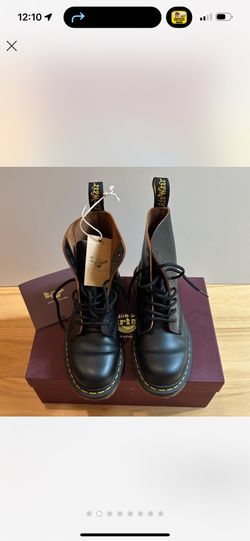 Doc Martens women’s size 8 1/2