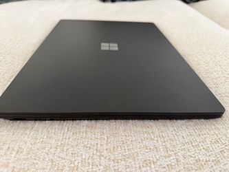 Microsoft Surface Laptop 4 ,15 inch i7 processor 3K, 8 GB 512 GBSSD Wi-Fi, USB-C, Office 365 Win 11 Pro