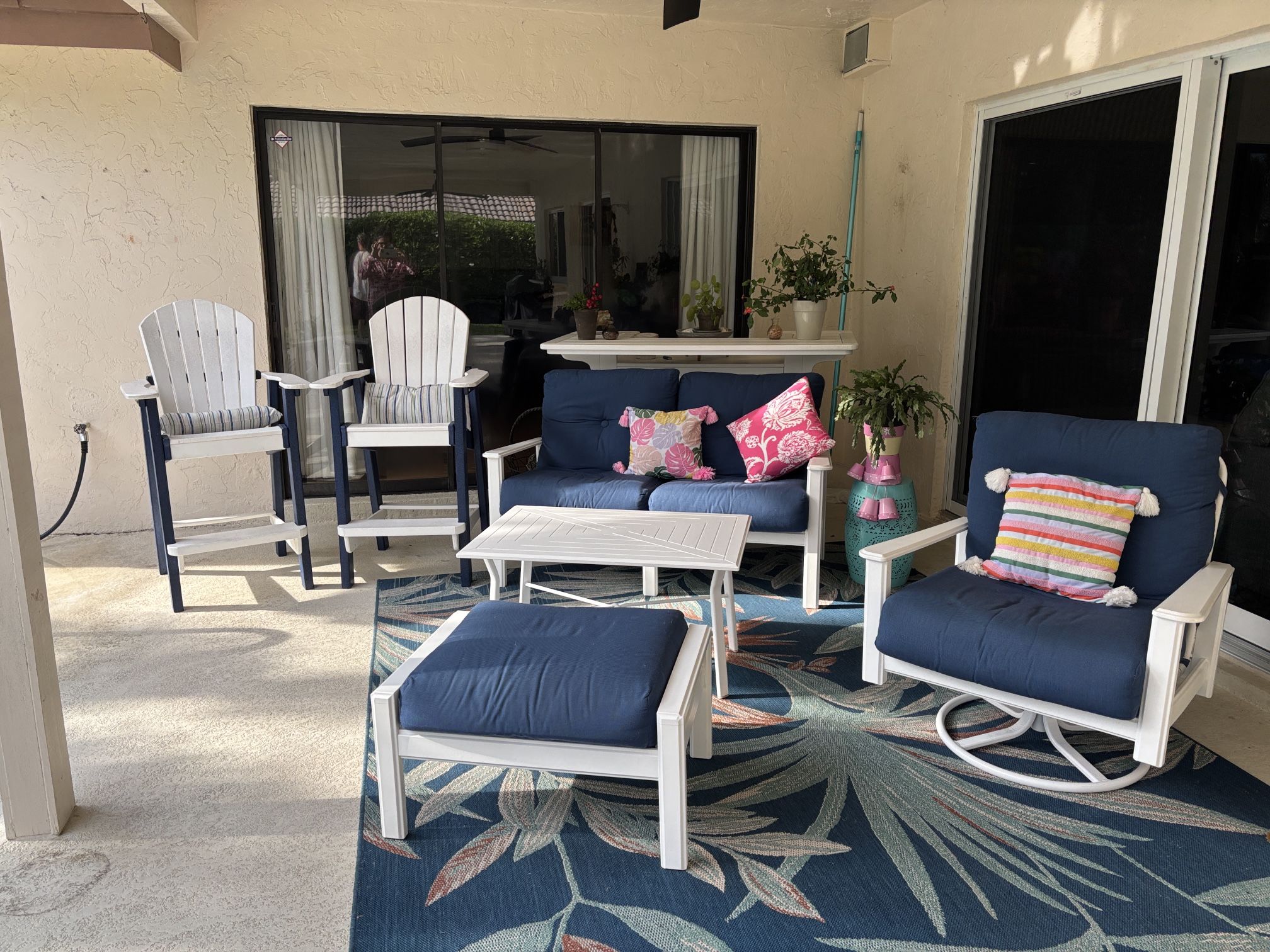 Outdoor Furniture Set