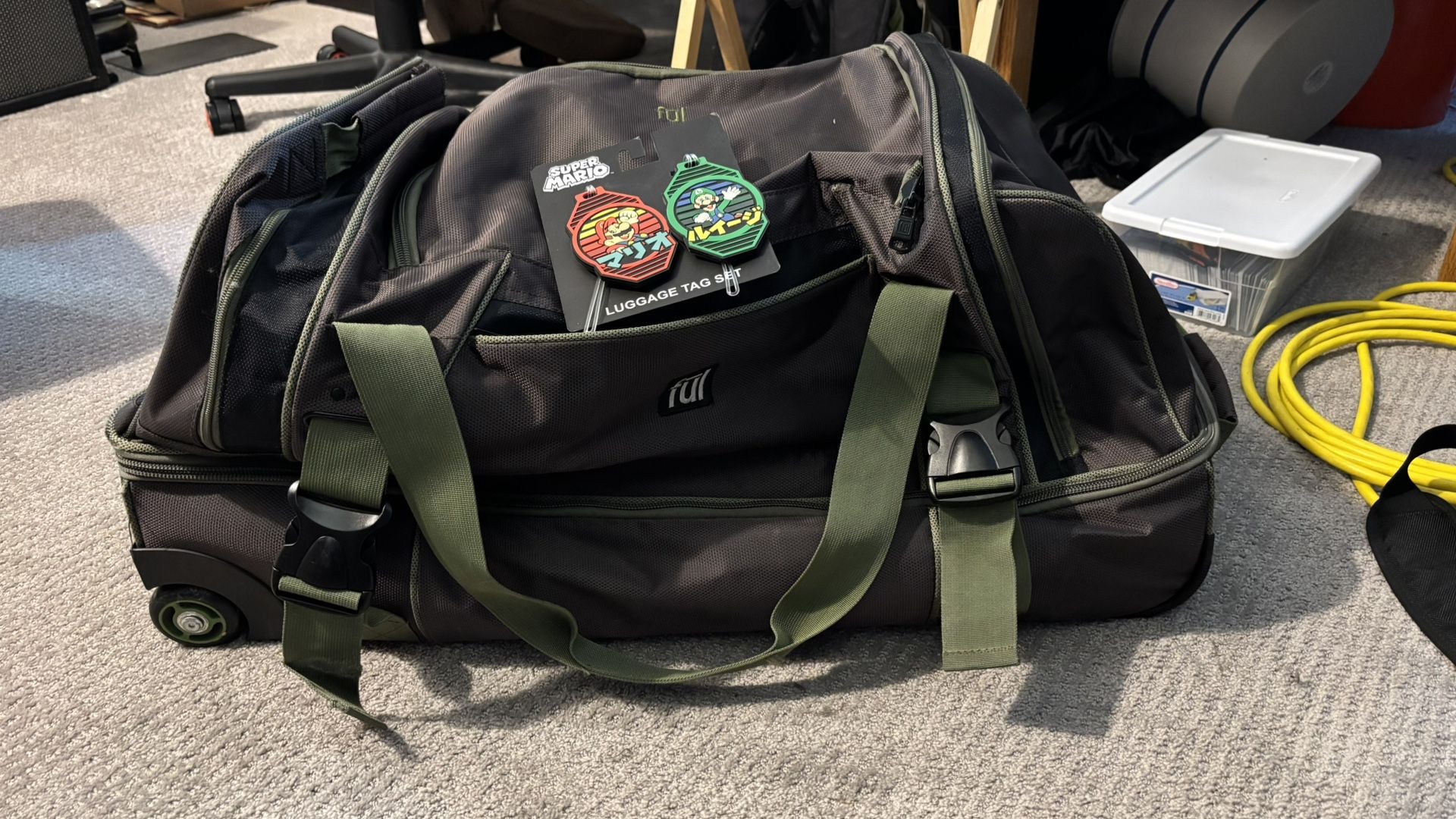 Ful Large Travel Duffle Bag And Luggage Tags