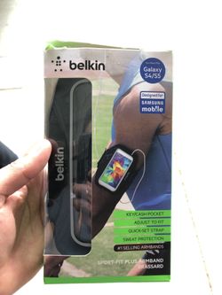 Bell in adjustable galaxy s4 or s5 arm band