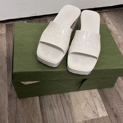 Gucci Women’s Sandals 