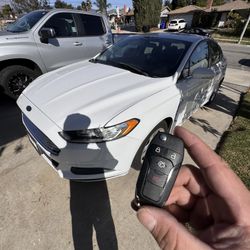 Car Keys/Llaves Para Carros/Key Fobs