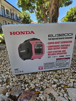 BRAND NEW HONDA GENERATOR 3200 WATTS