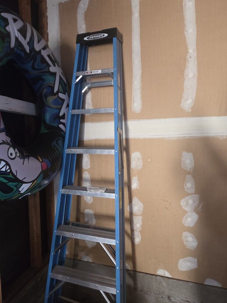 Werner 8 Ft Ladder New