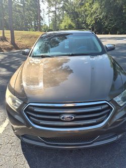 2015 Ford Taurus Limited
