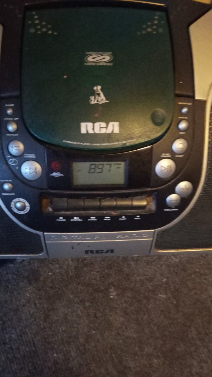 RCA Stereo Works Good Just The Radio Works $15.00 