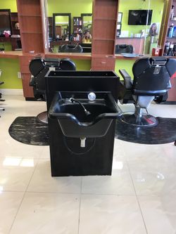 Salon equipment for sale for Sale in Orlando, FL - OfferUp Salon equipment for sale for Sale in Orlando, FL - OfferUp